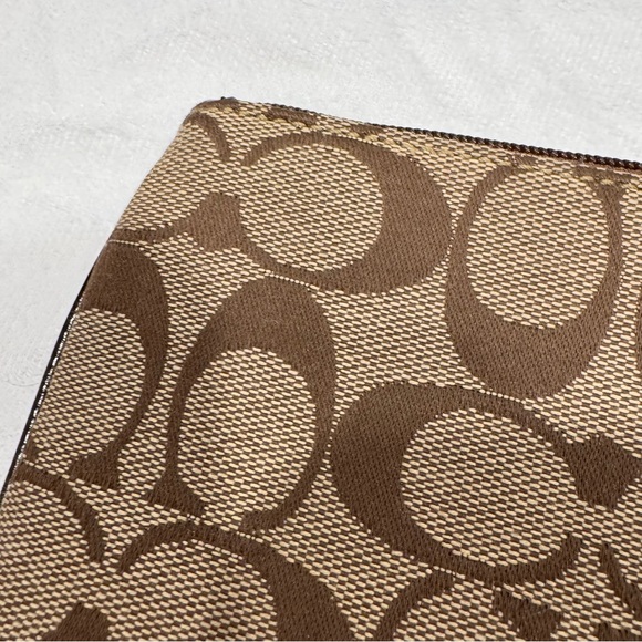 Coach Signature Collection Wristlet Clutch Universal Case Leather Jacquard - Picture 6 of 9